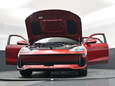 New 2025 Hyundai Ioniq 6 SE image 22