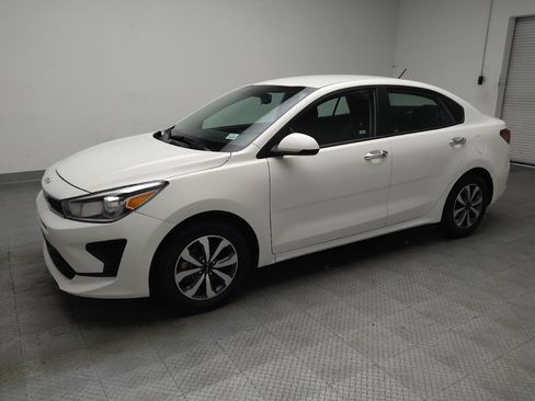 Used 2022 Kia Rio S w/ Technology Package FWD image 2