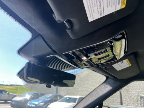 Used 2025 Land Rover Range Rover Sport Autobiography image 23