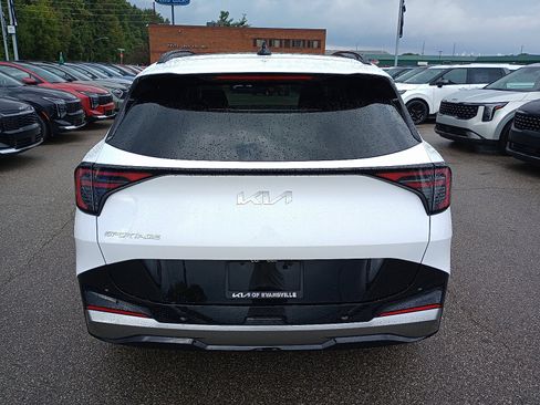 New 2026 Kia Sportage SX image 6