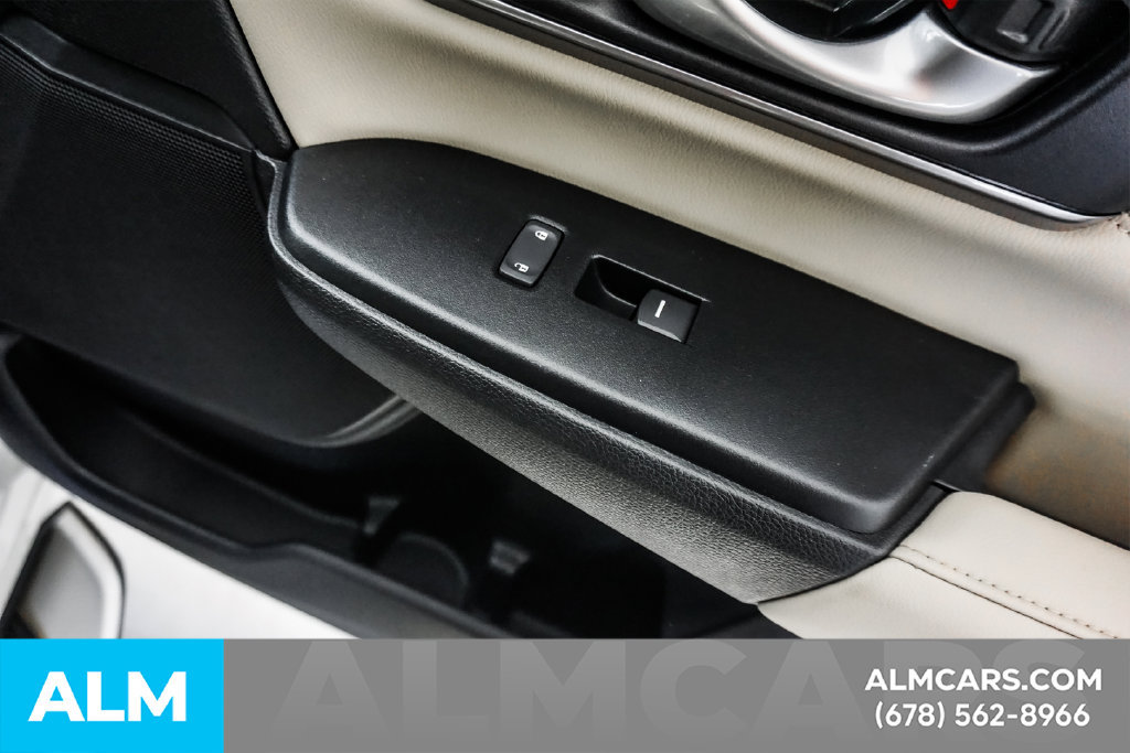 Used 2017 Honda CR-V Touring image 42