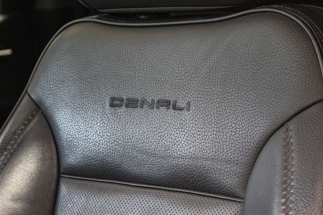 Used 2023 GMC Sierra 1500 Denali w/ Denali Reserve Package AWD/4WD image 34