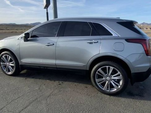 Used 2025 Cadillac XT5 Premium Luxury w/ Technology Package image 6