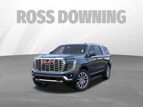 Used 2026 GMC Yukon XL Denali w/ Sun & Power Step Package AWD/4WD image 8