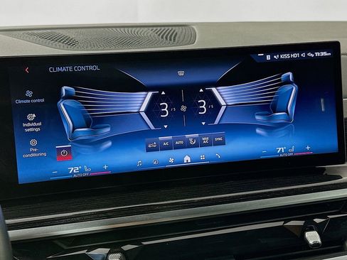 Used 2025 BMW X5 M60i image 20