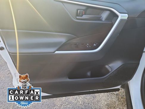 Used 2024 Toyota RAV4 LE image 12