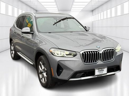 Used 2023 BMW X3 xDrive30i w/ Premium Package image 3