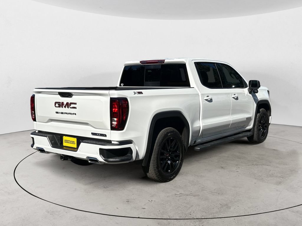 Used 2025 GMC Sierra 1500 Elevation w/ Elevation Premium Package AWD/4WD image 5