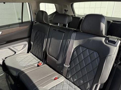 New 2025 Volkswagen Atlas SEL Premium R-Line image 21