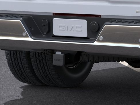 New 2026 GMC Sierra 3500 SLE w/ Preferred Package image 14