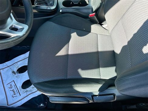 Certified 2020 Kia Soul LX image 17