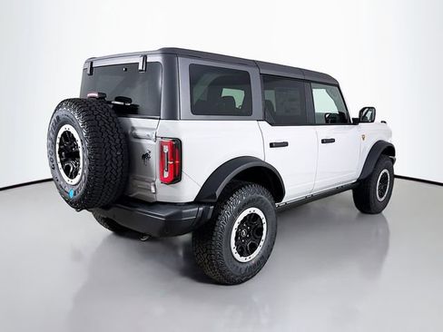 New 2026 Ford Bronco Badlands image 7