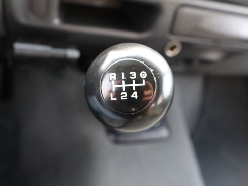 Used 2003 Ford F350 Lariat image 34