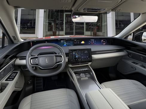 New 2026 Lincoln Nautilus Reserve image 9