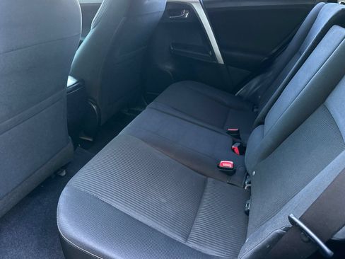 Used 2014 Toyota RAV4 XLE FWD image 12
