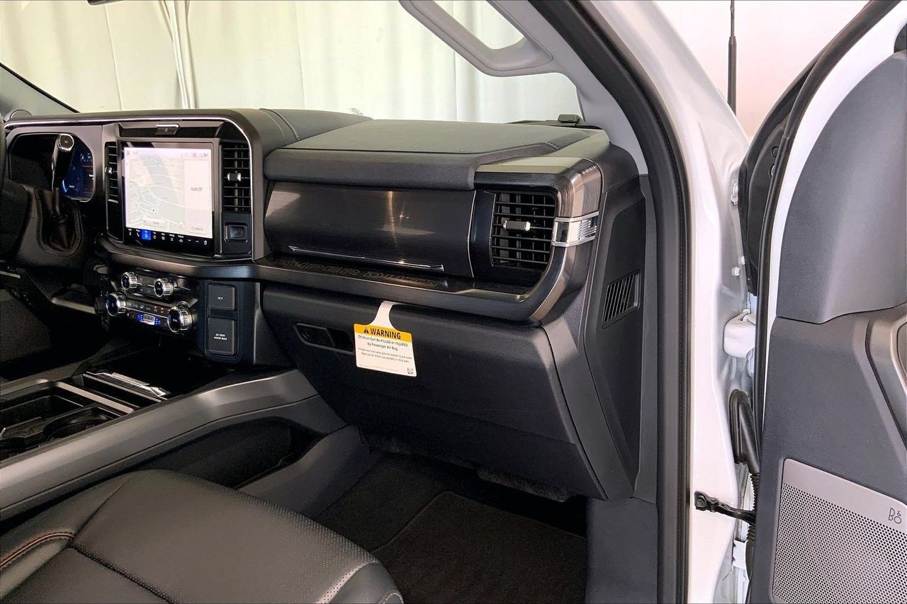 Used 2026 Ford F350 Lariat AWD/4WD image 15