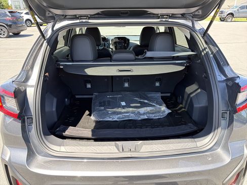 Used 2024 Subaru Crosstrek 2.5i Limited w/ Crosstrek Mirror Package AWD/4WD image 5