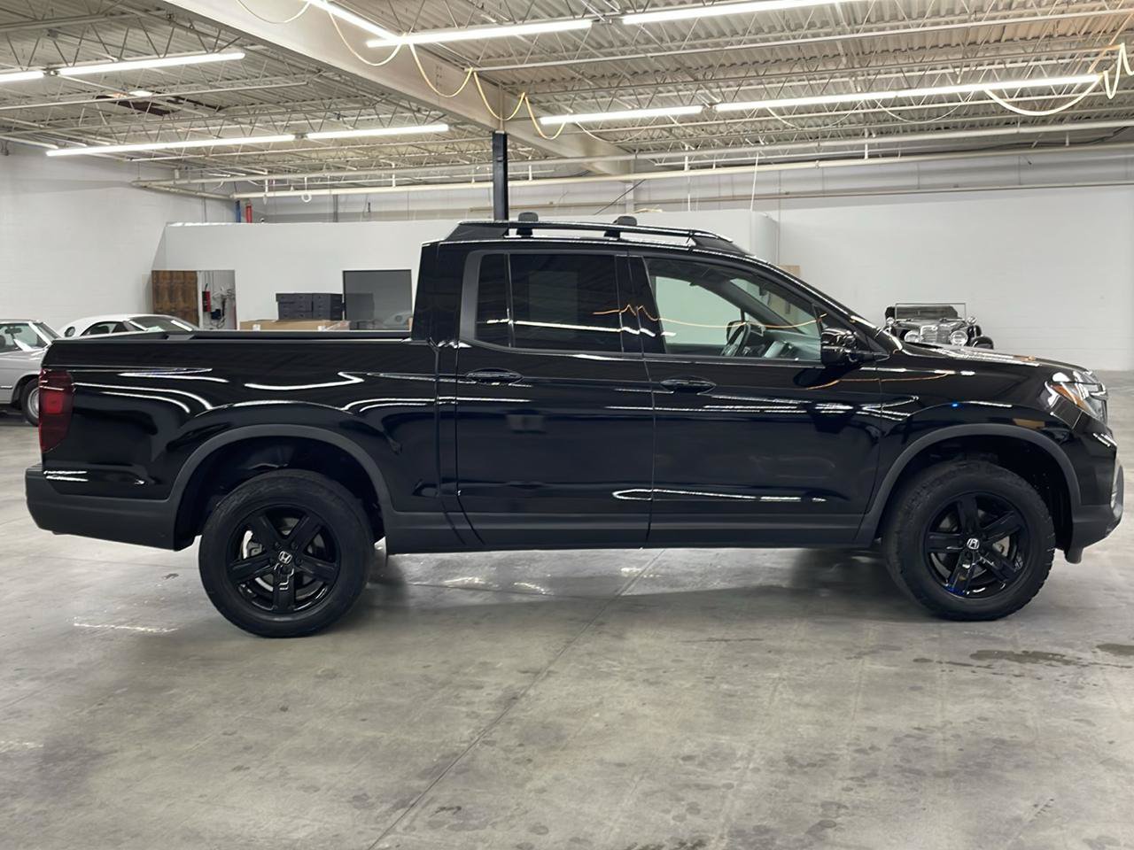 Used 2023 Honda Ridgeline Black Edition image 5