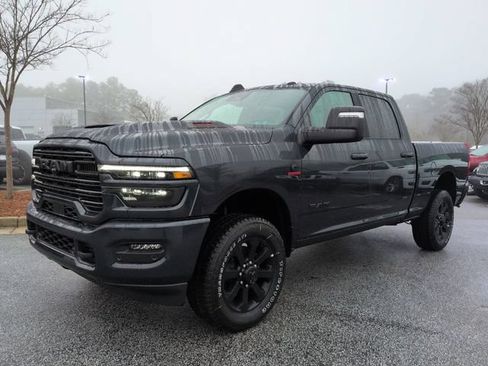 New 2026 RAM 2500 Laramie w/ Night Edition AWD/4WD image 8