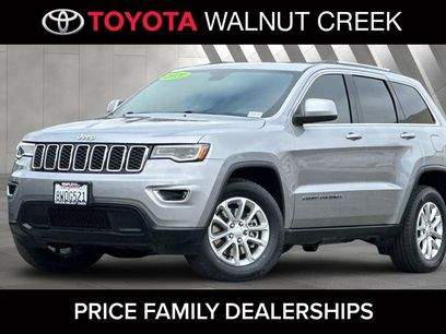 Used 2021 Jeep Grand Cherokee Laredo