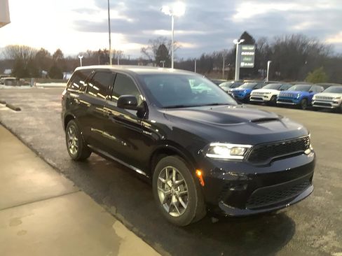 New 2026 Dodge Durango GT image 3