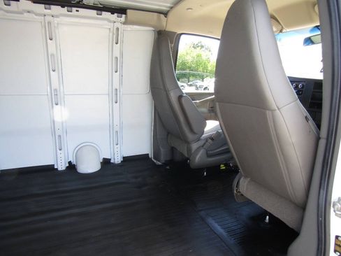 Used 2021 Chevrolet Express 2500 w/ Driver Convenience Package RWD image 22