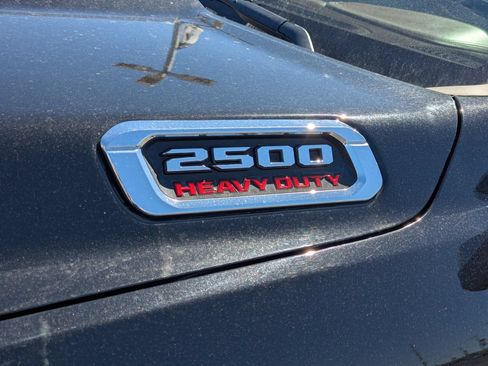 Used 2022 RAM 2500 Limited AWD/4WD image 14