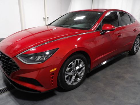 Used 2021 Hyundai Sonata SEL w/ Cargo Package image 5