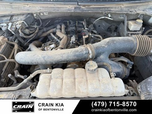 Used 2024 Ford Expedition Limited AWD/4WD image 30