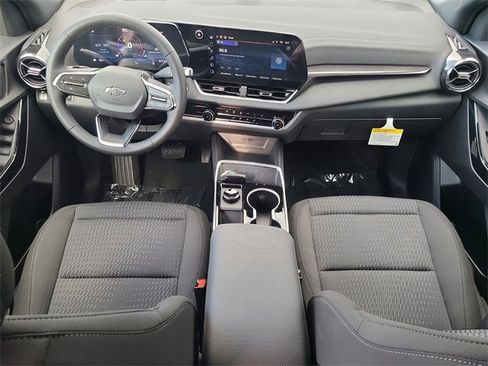 New 2026 Chevrolet Equinox LT w/ Midnight Edition image 15