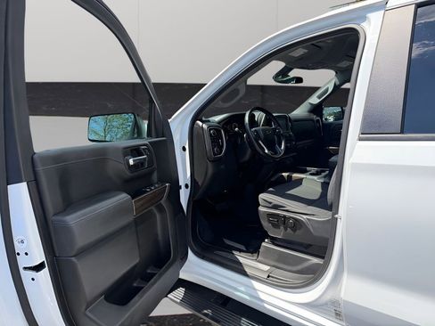 Used 2019 Chevrolet Silverado 1500 RST w/ True North Edition AWD/4WD image 20