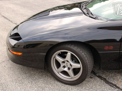 Used 1997 Chevrolet Camaro SS w/ SS Alteration Pkg image 26