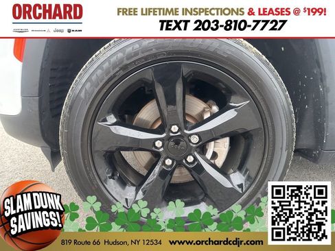 Used 2023 Jeep Grand Cherokee Altitude image 12