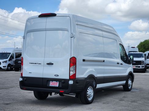 New 2026 Ford Transit 350 148 High Roof AWD image 4