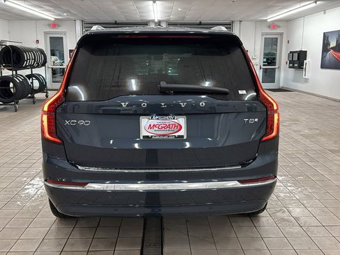 New 2026 Volvo XC90 T8 Ultra w/ Protection Package Premier AWD/4WD image 6