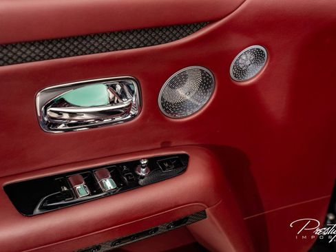 Used 2022 Rolls-Royce Ghost Black Badge image 26