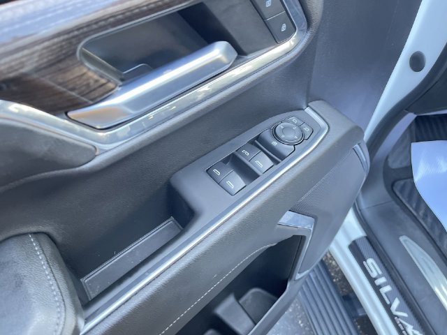 Used 2024 Chevrolet Silverado 1500 LT AWD/4WD image 23