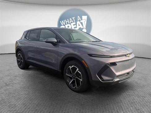 New 2026 Chevrolet Equinox EV LT image 1