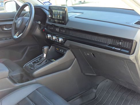 Used 2024 Honda CR-V EX-L image 29