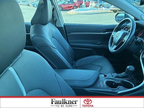 Used 2022 Toyota Camry XSE w/ Navigation Package image 23