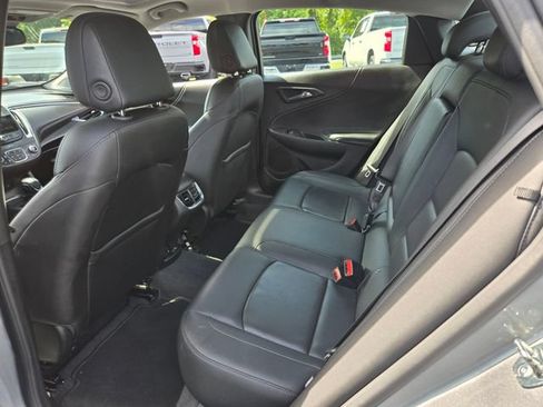 Used 2024 Chevrolet Malibu LT FWD image 13