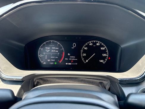 Used 2024 Honda CR-V LX image 27