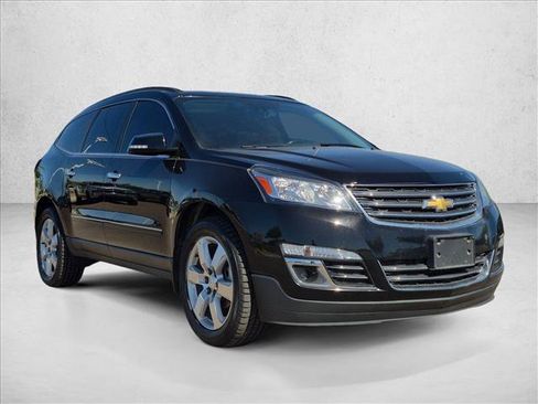 Used 2017 Chevrolet Traverse Premier AWD/4WD image 3