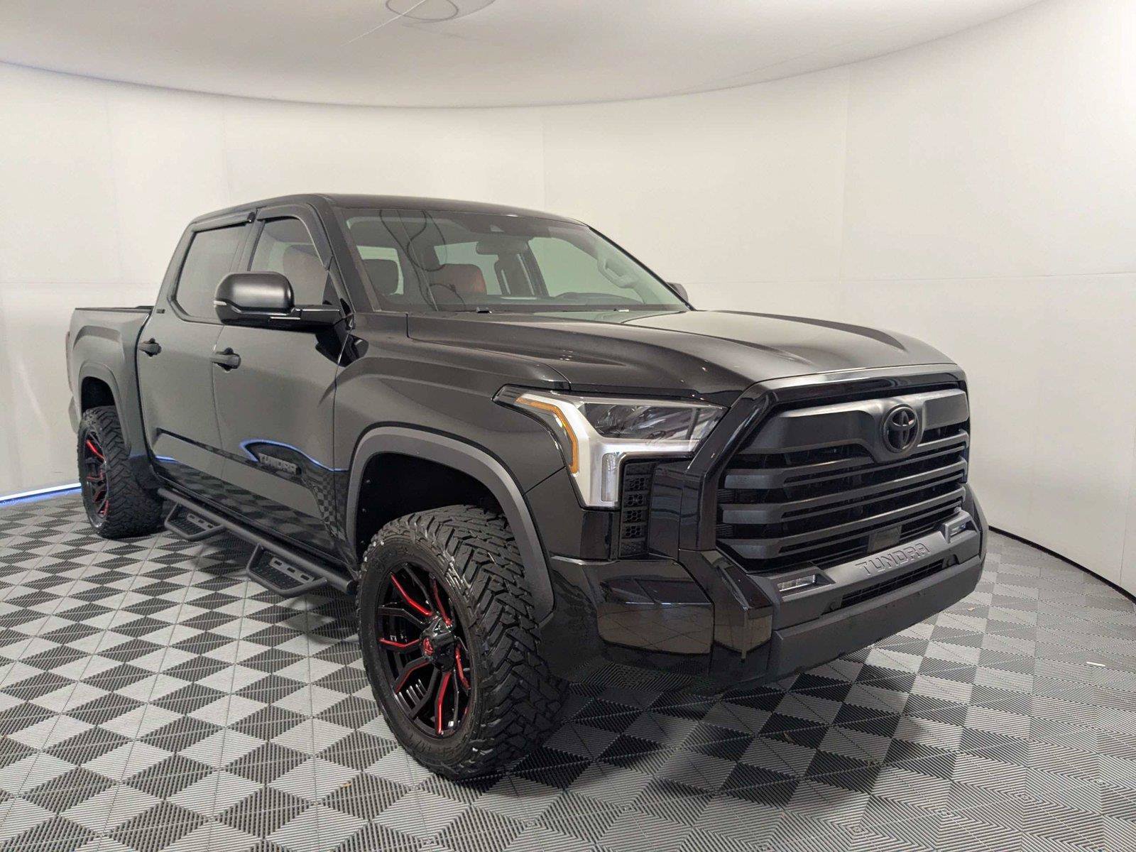 Used 2023 Toyota Tundra SR5 w/ SR5 Convenience Package RWD image 2