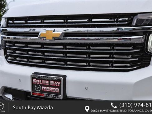 Used 2023 Chevrolet Suburban Premier image 5