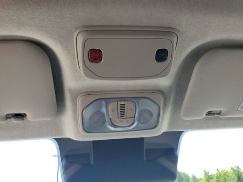 Used 2026 RAM ProMaster 2500 w/ Convenience Group FWD image 23