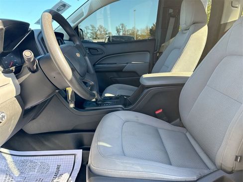 Used 2020 Chevrolet Colorado W/T image 18