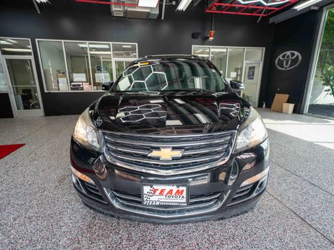 Used 2017 Chevrolet Traverse Premier AWD/4WD image 6