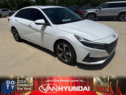 Used 2021 Hyundai Elantra Limited w/ Cargo Package