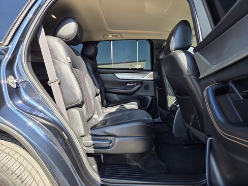 Used 2024 MAZDA CX-90 3.3 Turbo w/ Premium Package image 16